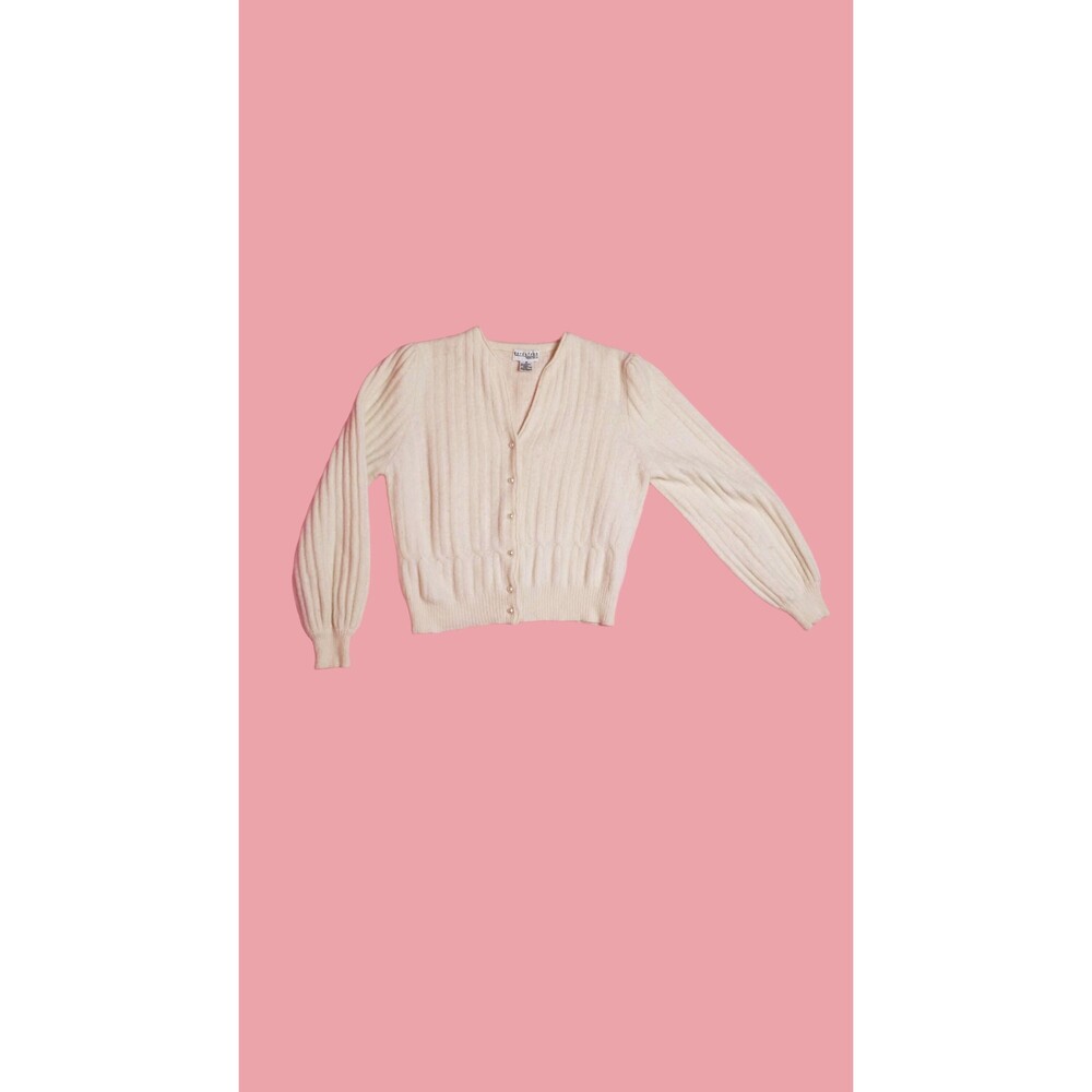 1980s-1990s NORDSTROM Petite Focus LAMBSWOOL and ANGORA Blend  Cardigan. Small.